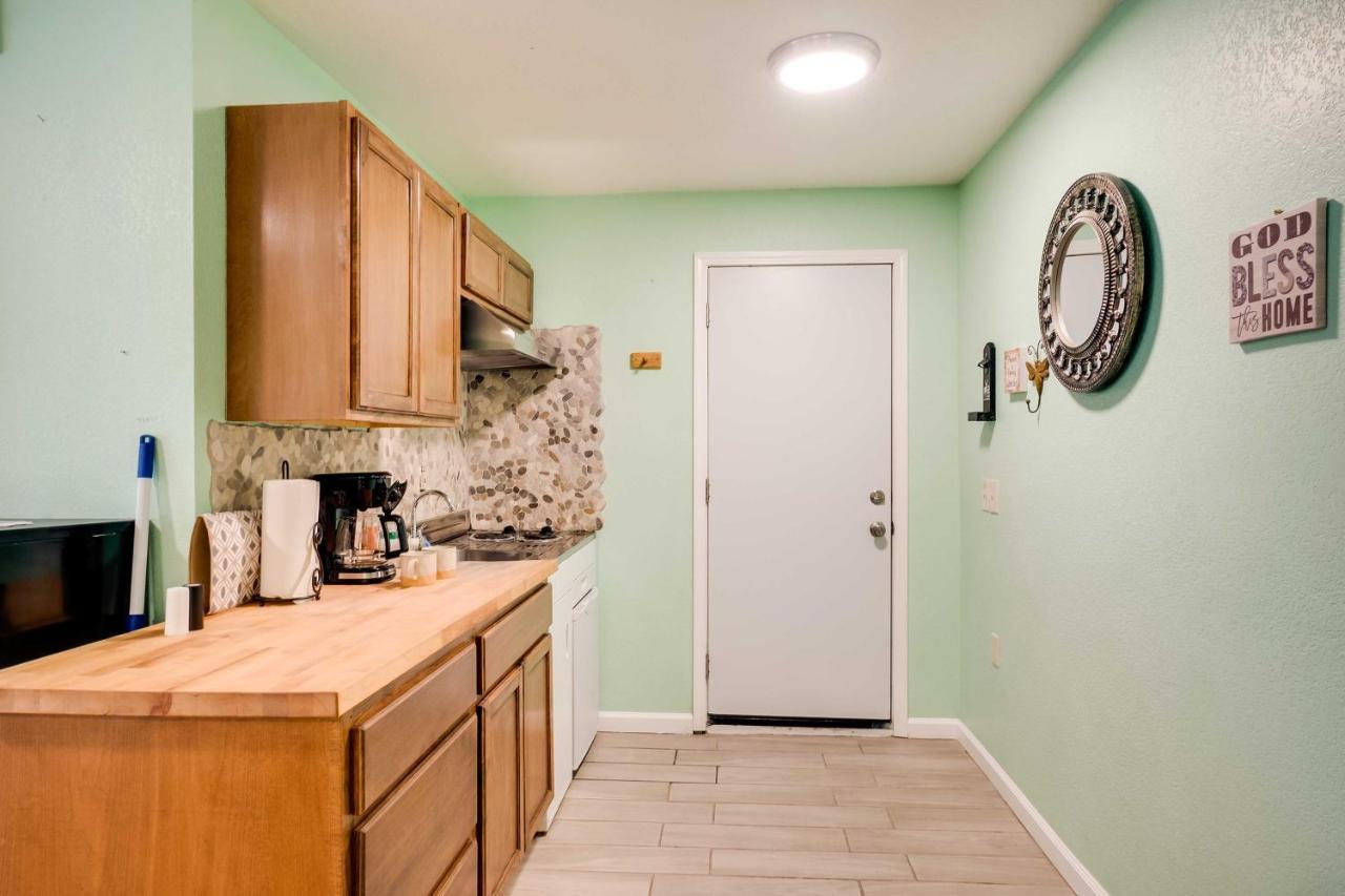 Soothing Studio With Lush Views 2 Mi To Beach! Smith River エクステリア 写真