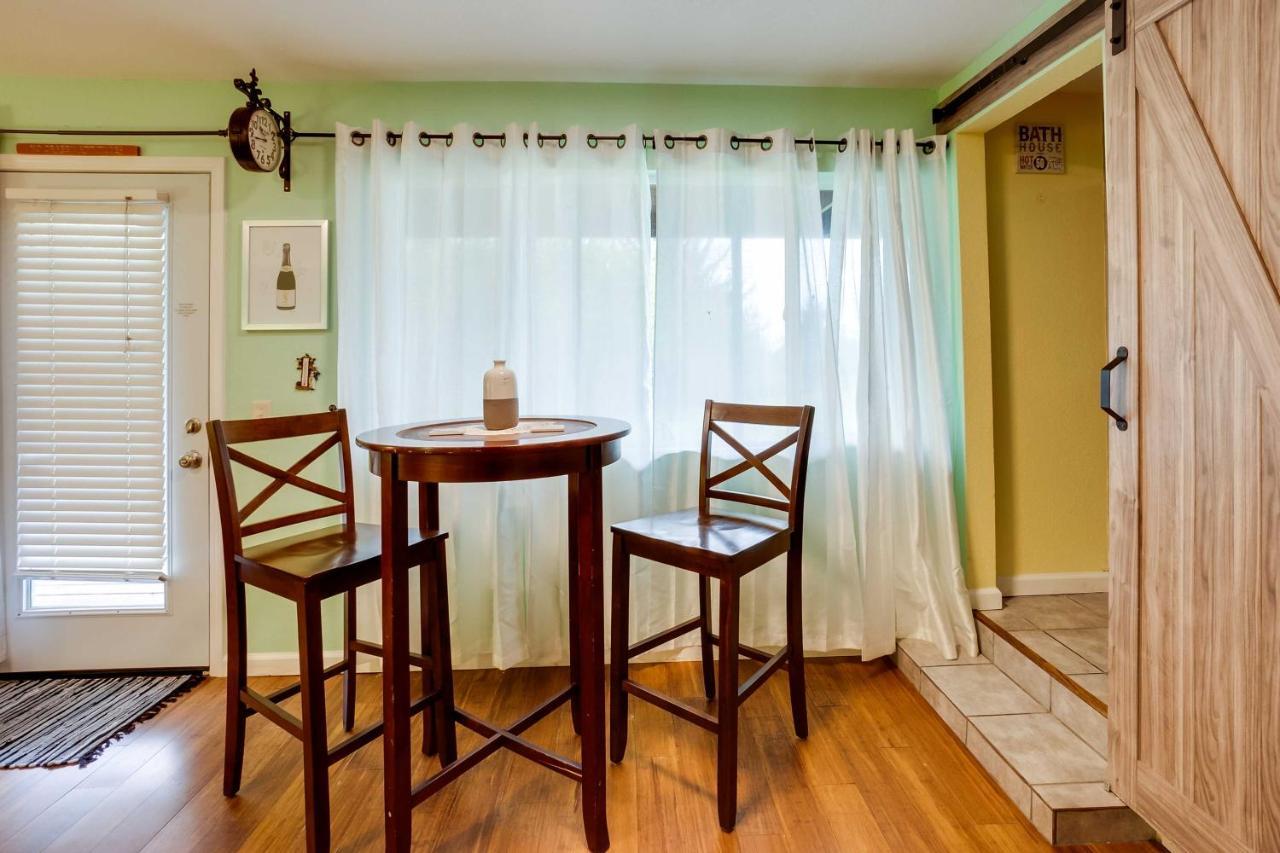 Soothing Studio With Lush Views 2 Mi To Beach! Smith River エクステリア 写真
